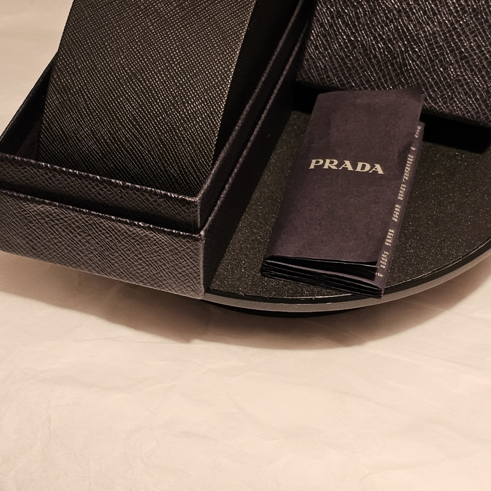 Prada Silver and Black Sunglasses Hard Case & Box Sleek Accessories - Picture 8 of 13